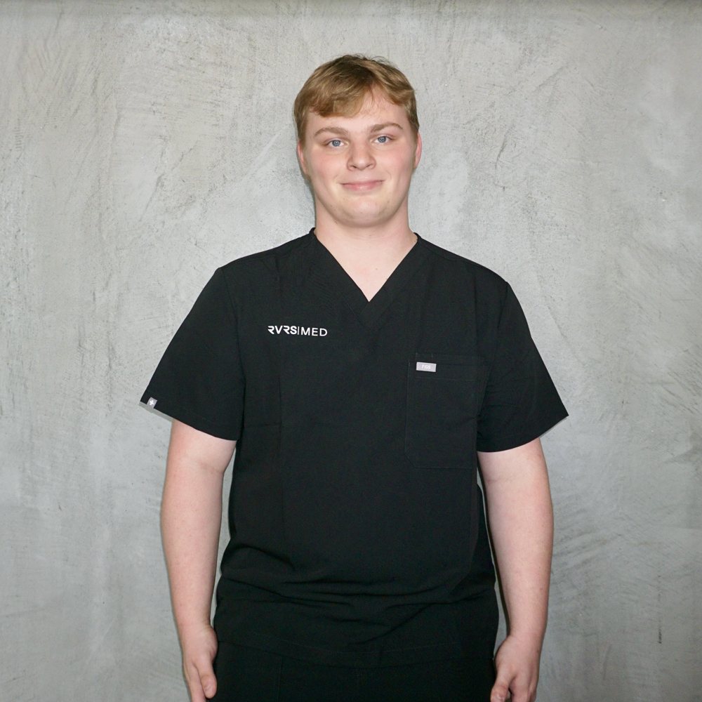 Leyton, Licensed Massage Therapist at RVRS MED